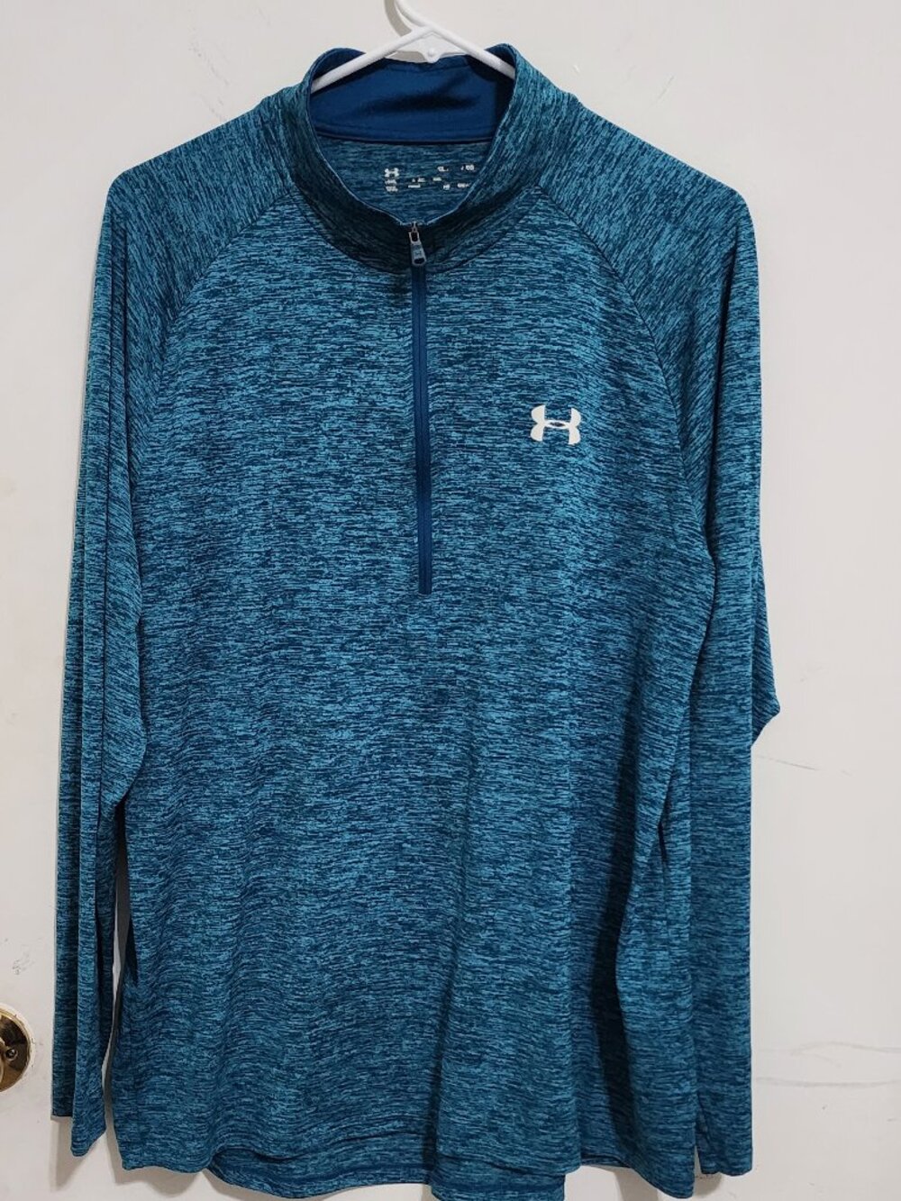 Under Armour, Ladies  Lightweight Jacket, Size XL